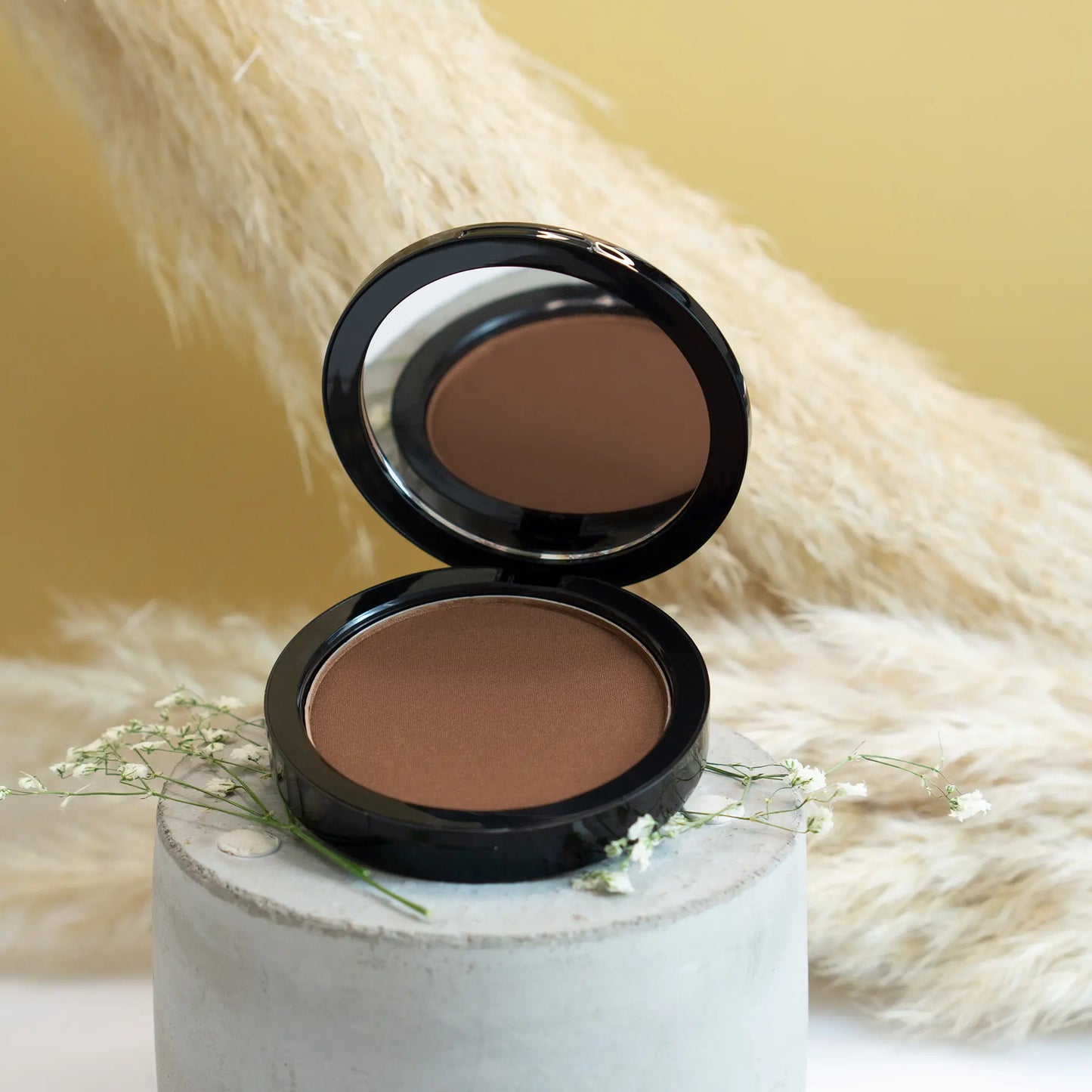 Shimmery Bronzer - Pecan