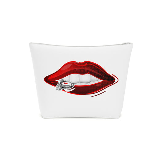 Chic Cotton Cosmetic Bag with Lip Design - Perfect for Beauty Enthusiasts